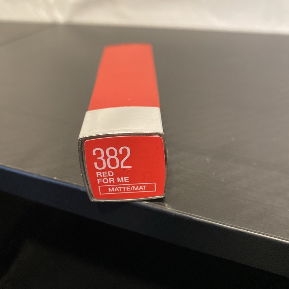 Maybelline‎ Color Sensational Lipstick - 382 Red For Me ~ New